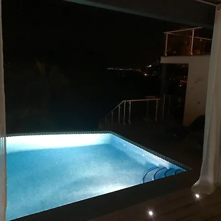 6020 Martin, Casa Con Intimidad, Maravillosa Vista Panoramica A Canyelles Petites, Zona Muy Tranquila En La Colina, Jardin Con Zona Chill-out. A.a. Parking - Es-258-82 Holiday home *