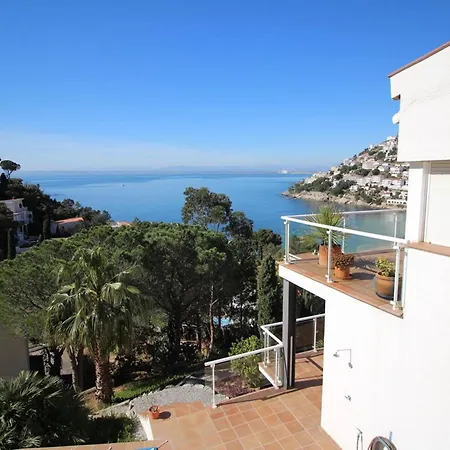 Holiday home 6020 Martin, Casa Con Intimidad, Maravillosa Vista Panoramica A Canyelles Petites, Zona Muy Tranquila En La Colina, Jardin Con Zona Chill-out. A.a. Parking - Es-258-82 Roses