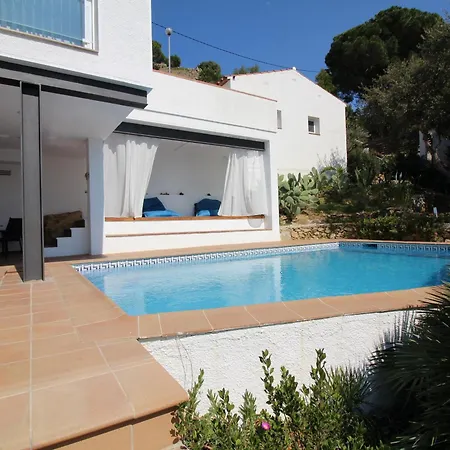 Holiday home 6020 Martin, Casa Con Intimidad, Maravillosa Vista Panoramica A Canyelles Petites, Zona Muy Tranquila En La Colina, Jardin Con Zona Chill-out. A.a. Parking - Es-258-82 Roses