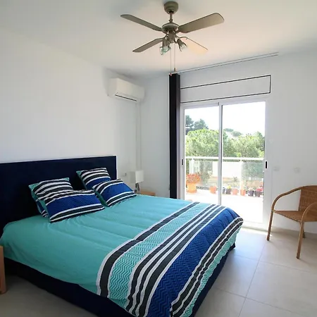6020 Martin, Casa Con Intimidad, Maravillosa Vista Panoramica A Canyelles Petites, Zona Muy Tranquila En La Colina, Jardin Con Zona Chill-out. A.a. Parking - Es-258-82