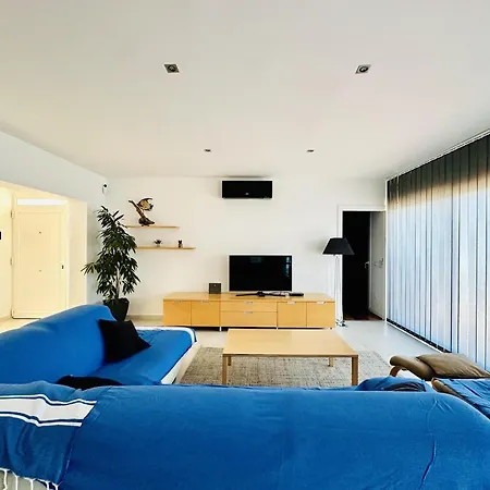 Holiday home 6020 Martin, Casa Con Intimidad, Maravillosa Vista Panoramica A Canyelles Petites, Zona Muy Tranquila En La Colina, Jardin Con Zona Chill-out. A.a. Parking - Es-258-82