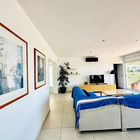 6020 Martin, Casa Con Intimidad, Maravillosa Vista Panoramica A Canyelles Petites, Zona Muy Tranquila En La Colina, Jardin Con Zona Chill-out. A.a. Parking - Es-258-82