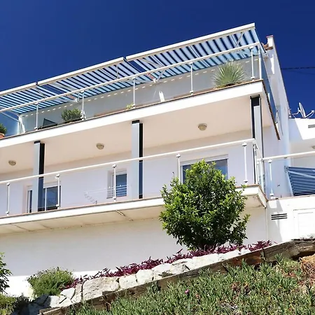 6020 Martin, Casa Con Intimidad, Maravillosa Vista Panoramica A Canyelles Petites, Zona Muy Tranquila En La Colina, Jardin Con Zona Chill-out. A.a. Parking - Es-258-82 *